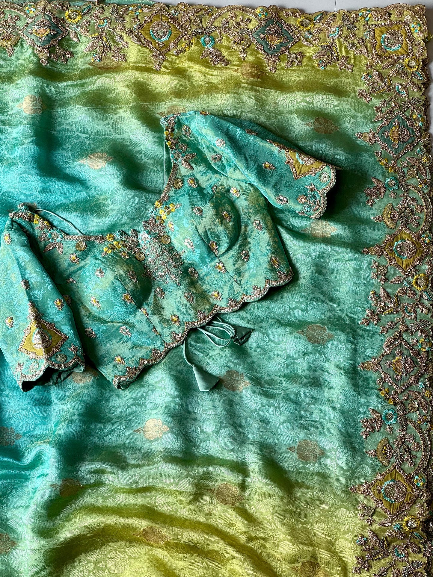 Ocean Zari Glow Saree
