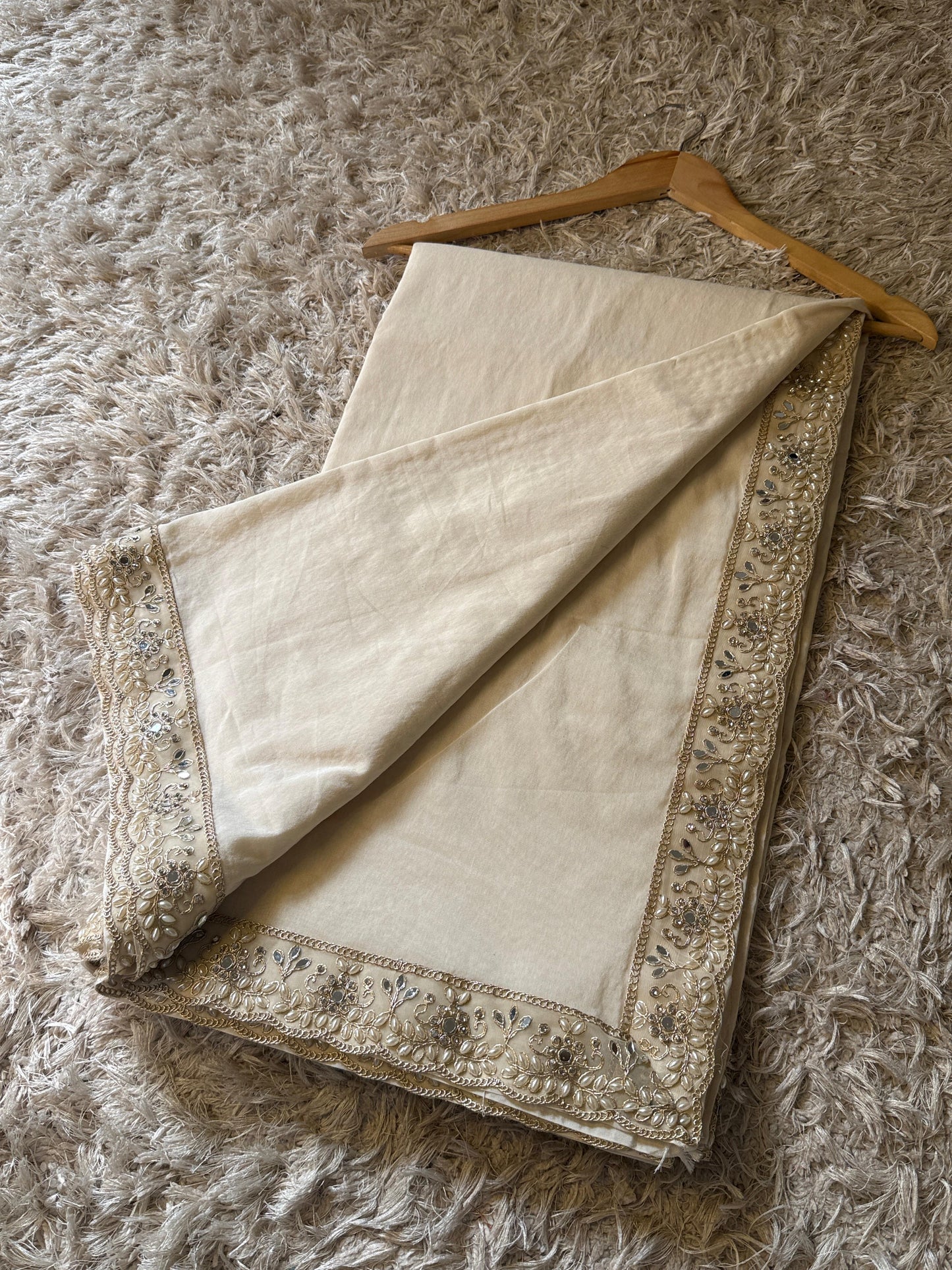 Swarnika Cream Saree