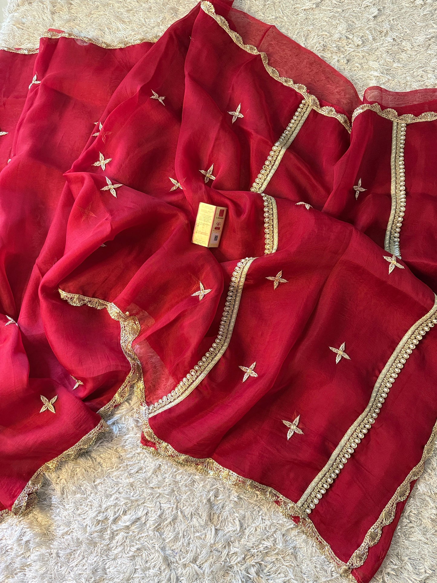 Riwaayat Ruby Luxe Saree