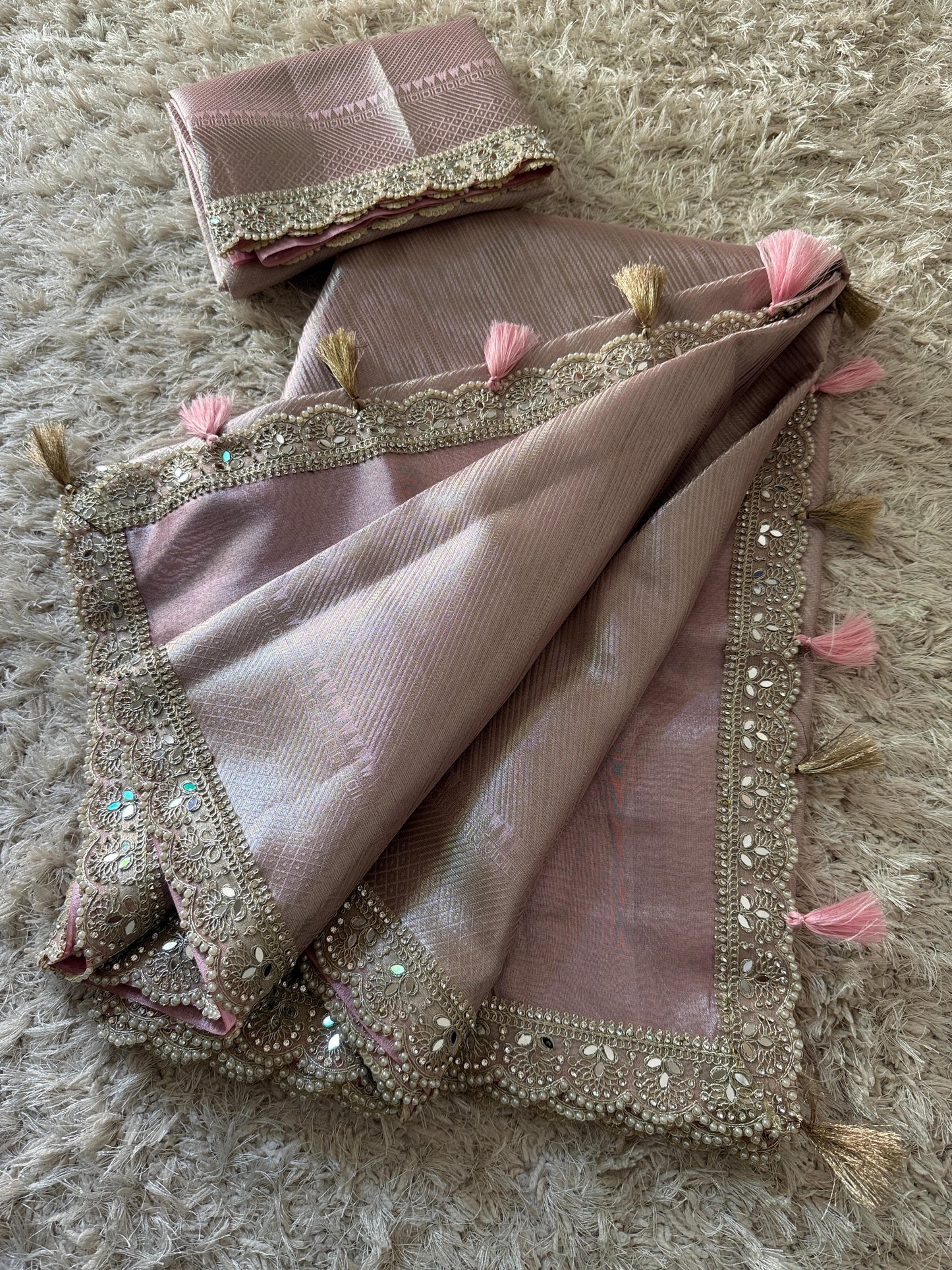 Meher Aasmaani Saree