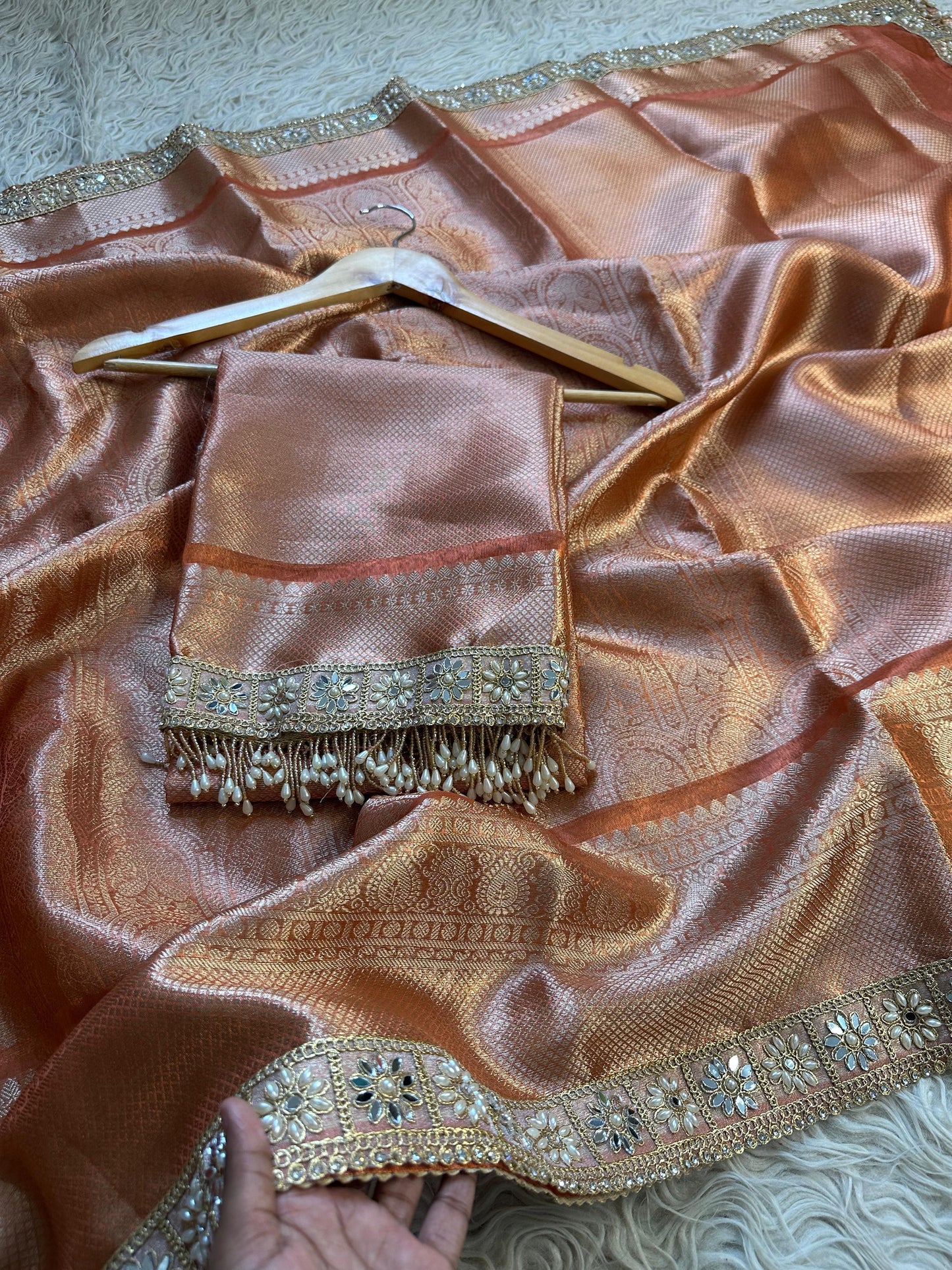 Ivory Gold Elegance Saree