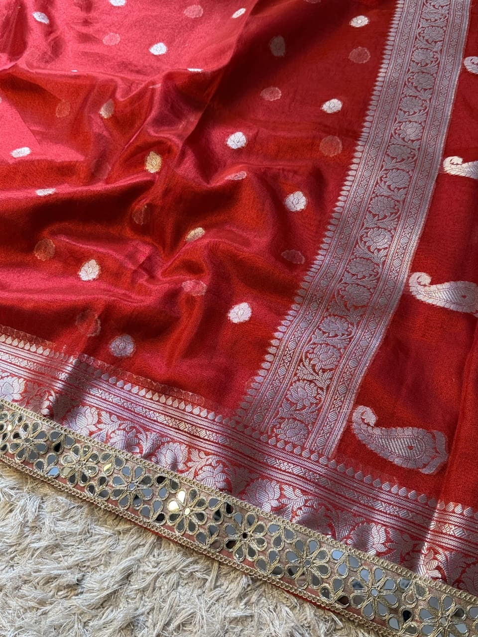 Zariya Elegance Saree