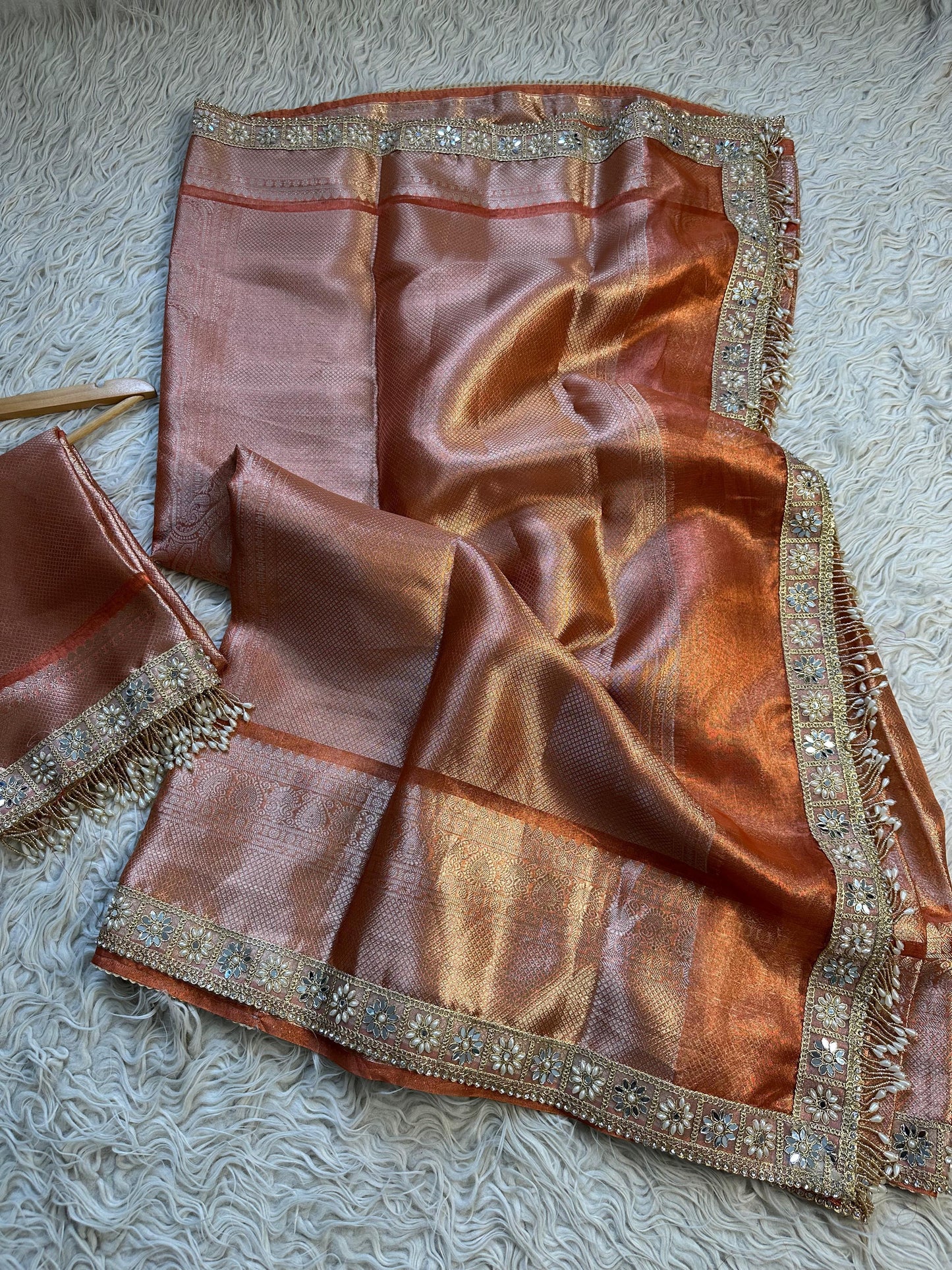 Ivory Gold Elegance Saree