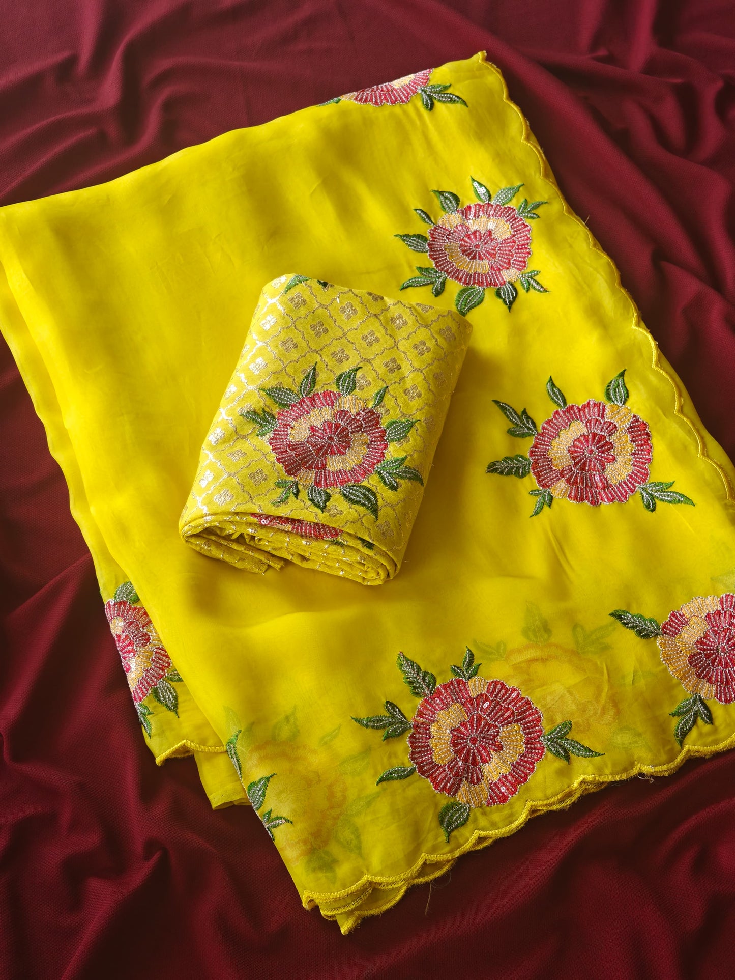 Ambar Phool Saree