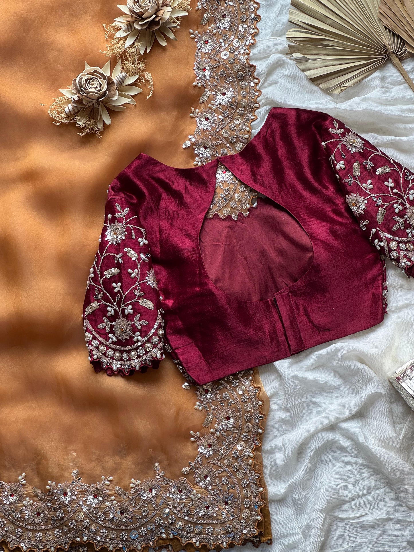 Sunehri Vatika Saree