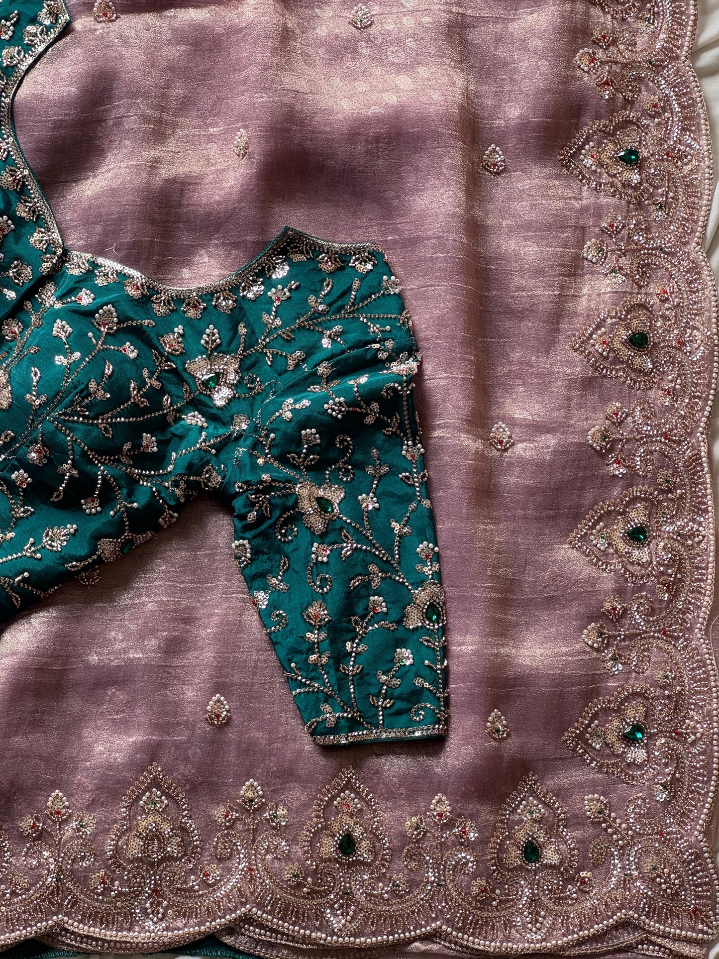 Surkh Saaj Saree