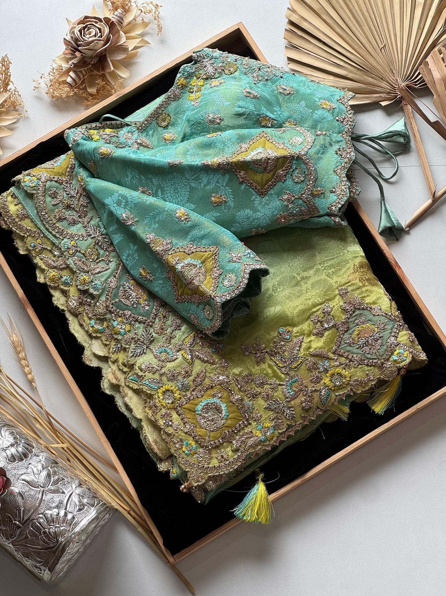 Ocean Zari Glow Saree