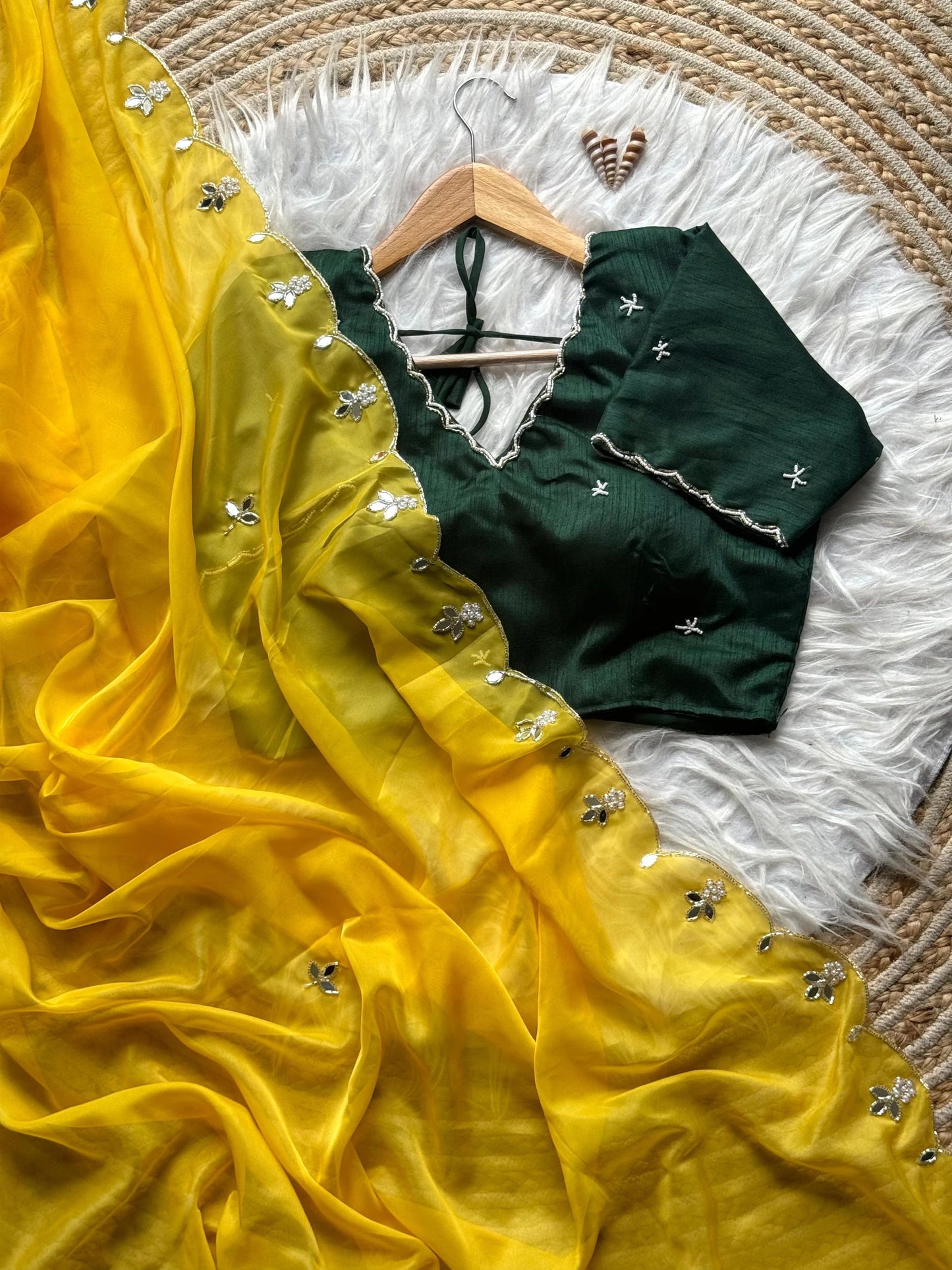 Surajmukhi Saaz Saree