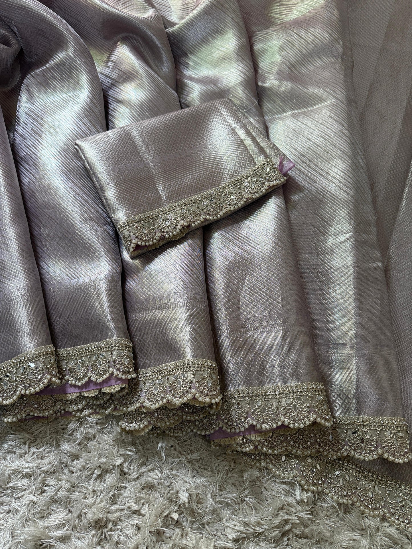 Meher Aasmaani Saree