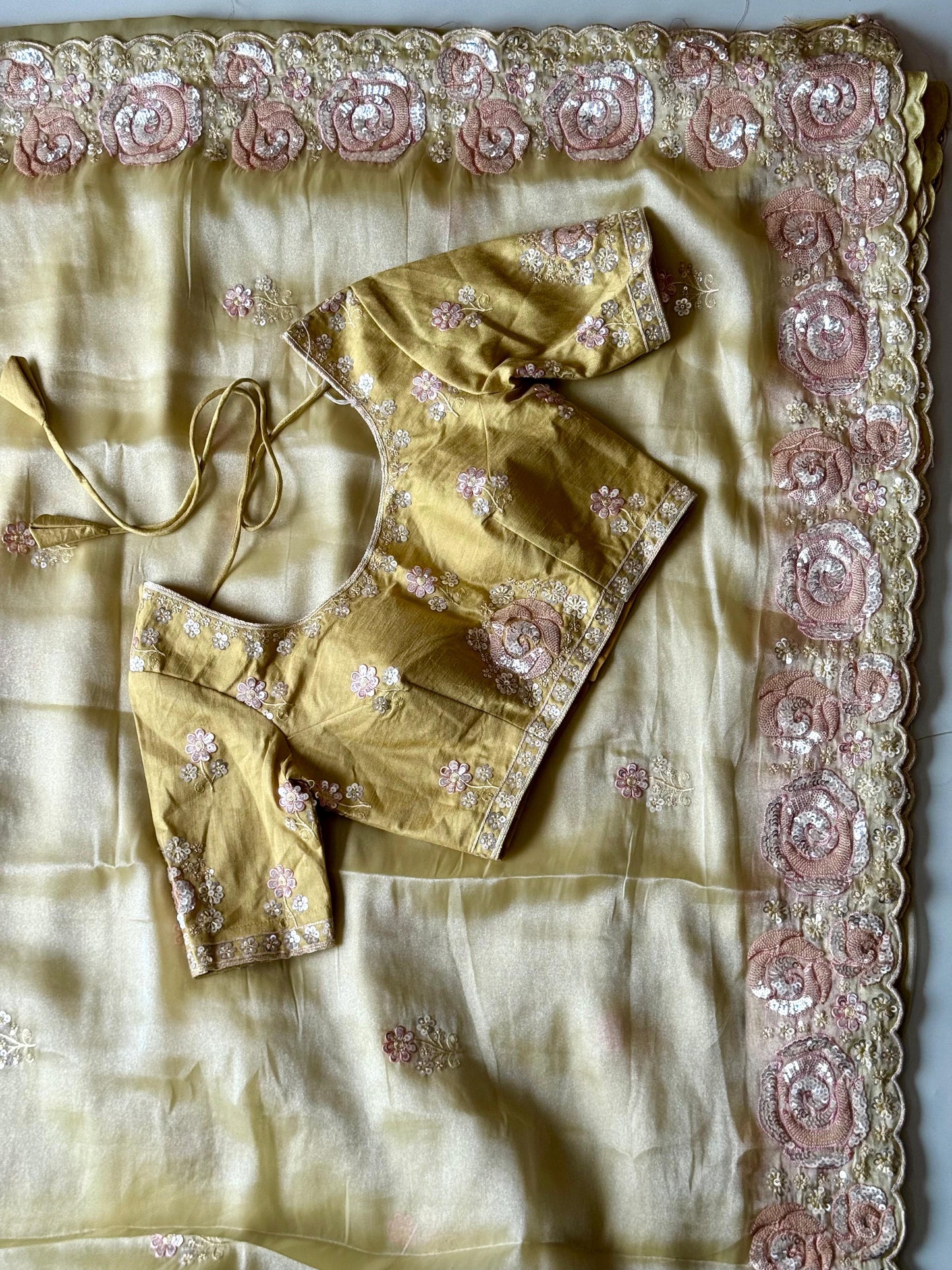 Meher Rajata Saree