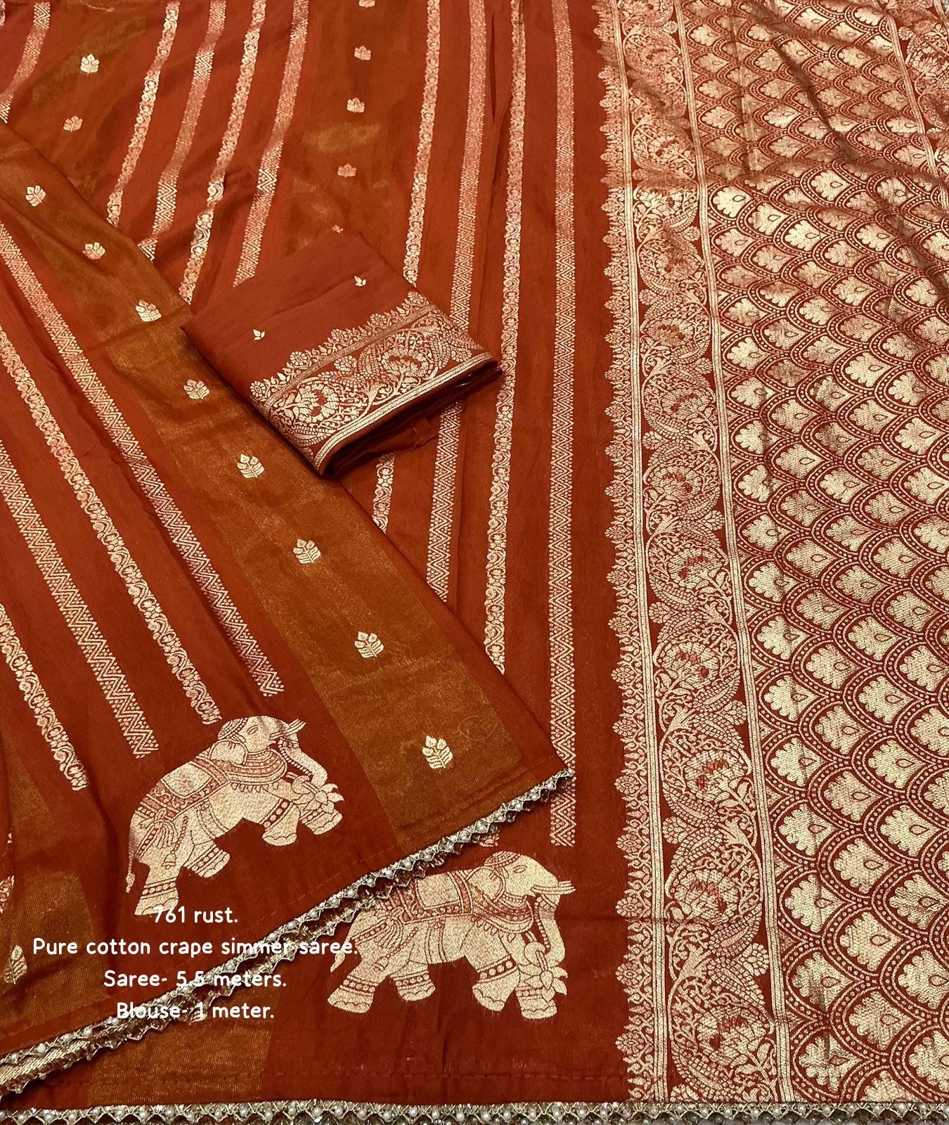 Rajsi Sunehri Saree