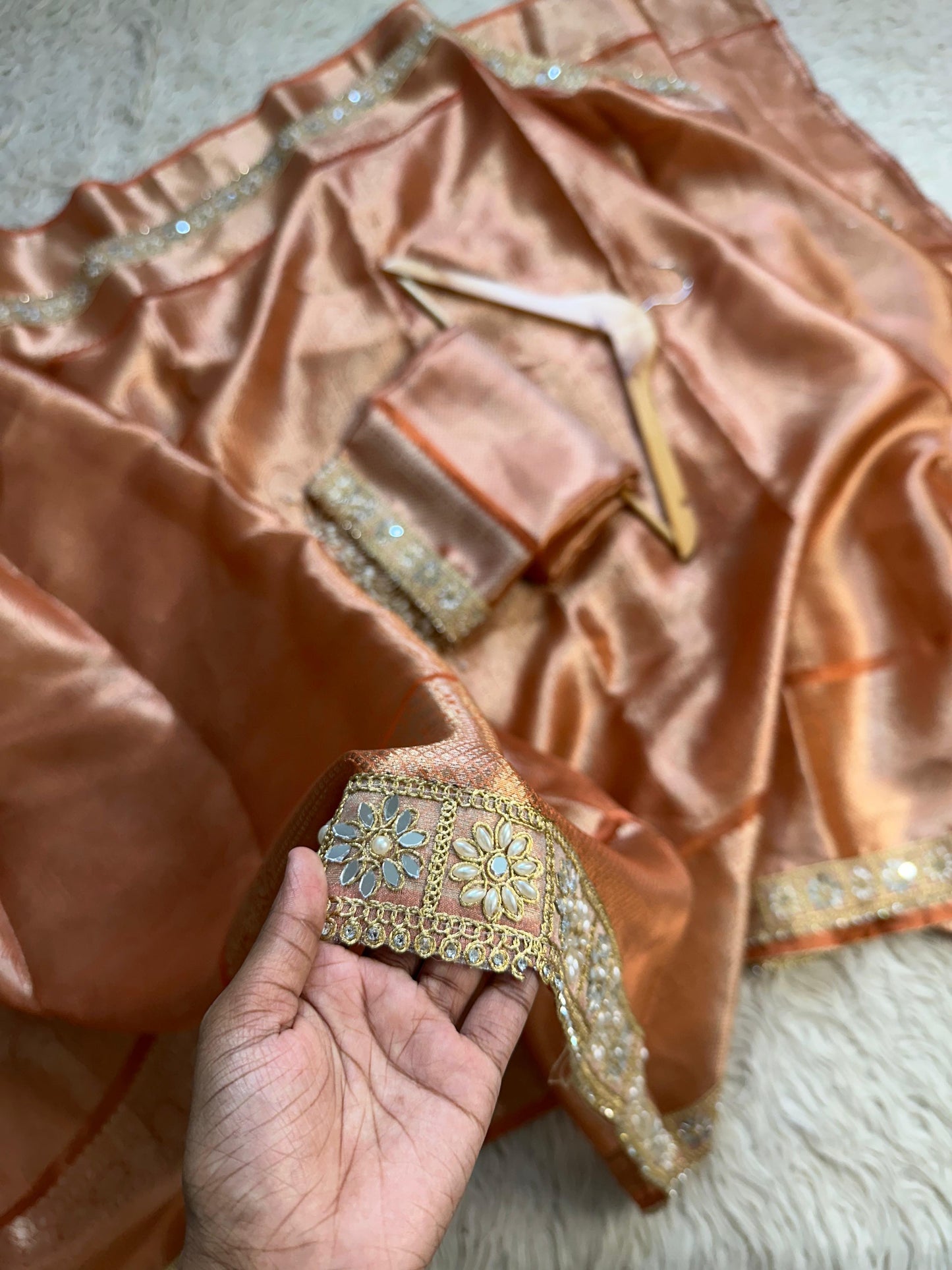 Ivory Gold Elegance Saree