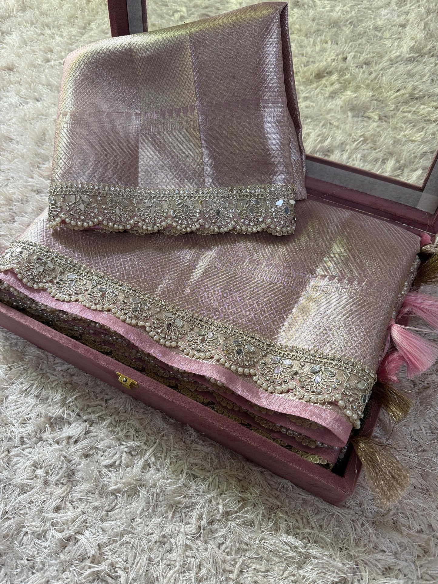 Meher Aasmaani Saree