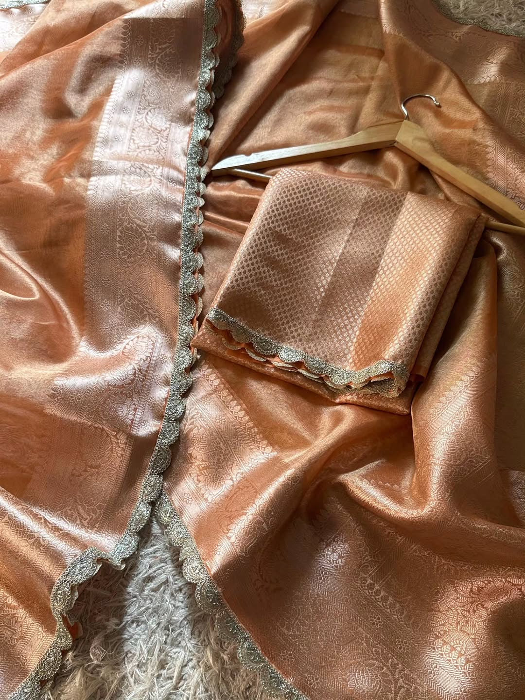 Shehzadi Shine Saree