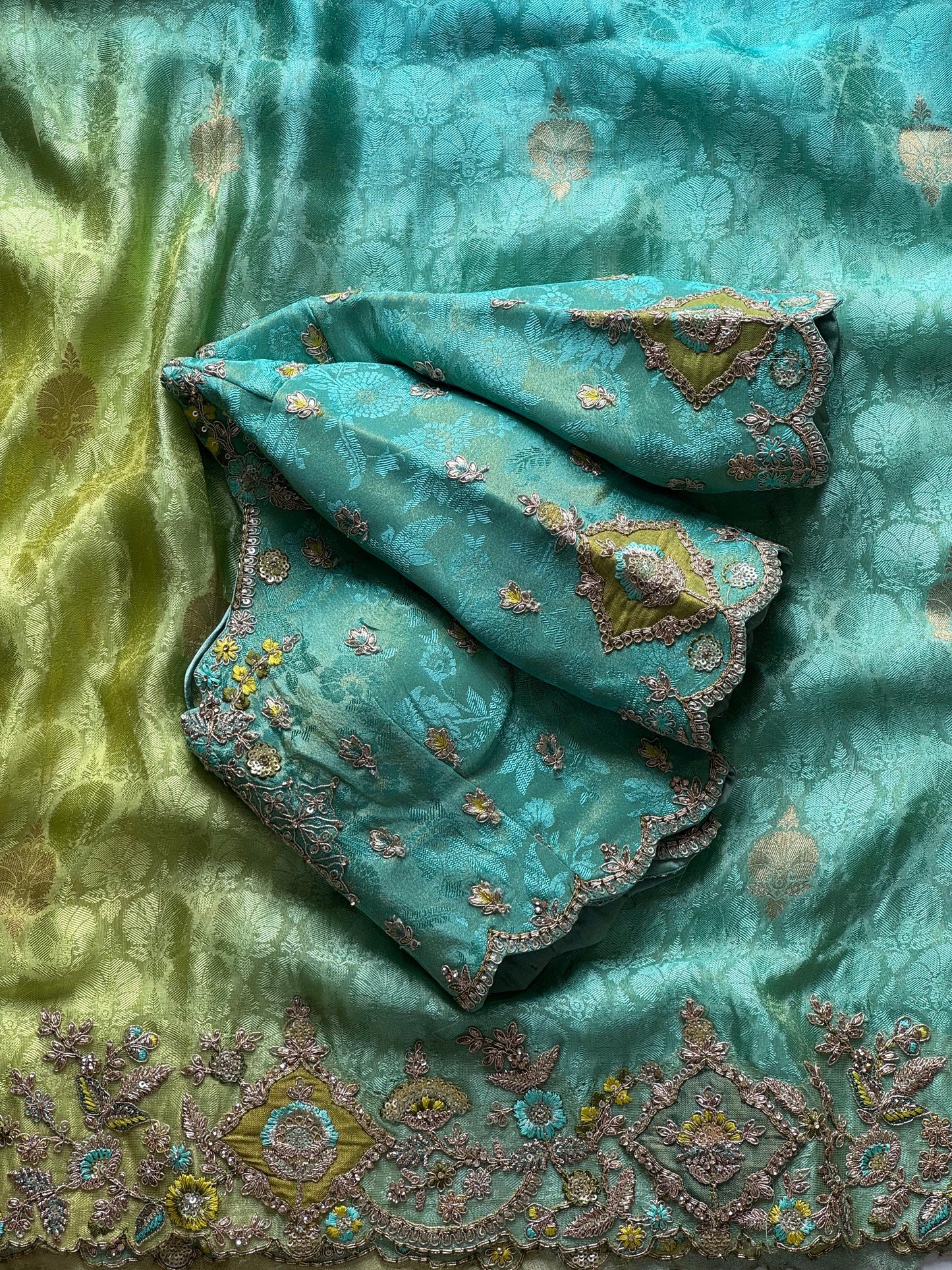 Ocean Zari Glow Saree